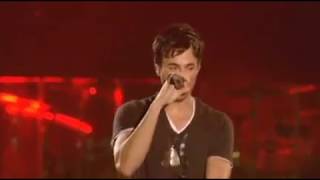 Enrique Iglesias  La Chica de Ayer Live [upl. by Acimahs]