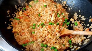 HOW TO MAKE A DELICIOUS CHINESE FRIED RICE RECIPE [upl. by Eimiaj]