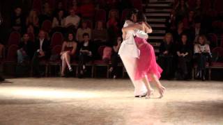 Gustavo Rosas y Gisela NatoliMilonga Reliquias Porteñas London Tango Festivalmpg [upl. by Waldos]